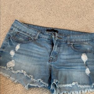 Kilauea B Jean shorts